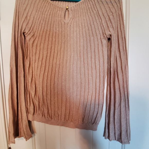 Rose Gold Open Knit Light Sweater - Picture 2 of 4